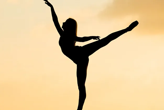 バーレスクとはどのようなダンス？ダイエット効果や魅力を紹介